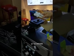 Высококачественное мороженое подвергает мягкое мороженое механической обработке делая машину