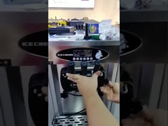 Высококачественное мороженое подвергает мягкое мороженое механической обработке делая машину